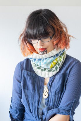 Tāniko Colorwork Cowls