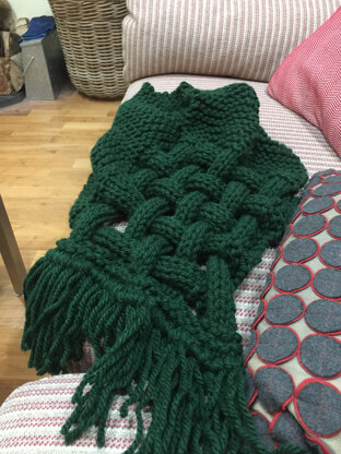 The Celtic Scarf - Knit