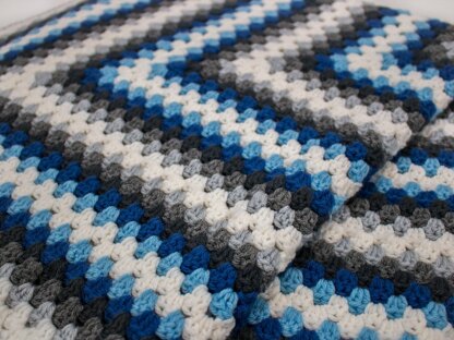 Laurie’s Winter Infinity Granny Rectangle Crochet Blanket