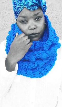 Bobble Blues Cowl Leg Warmers Set