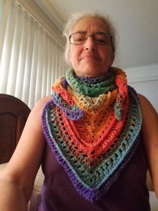 Ebb and Flow Triangle Scarf