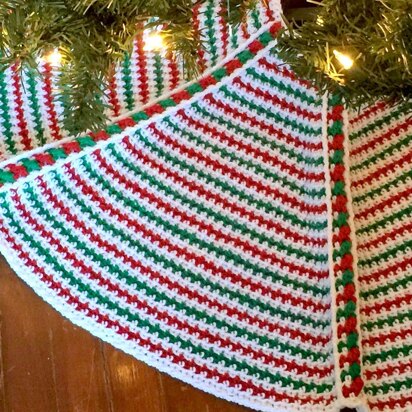 Holiday Magic Christmas Tree Skirt