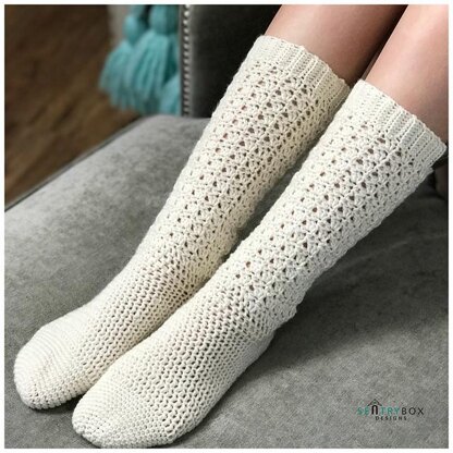 Endless Lace Crochet Socks