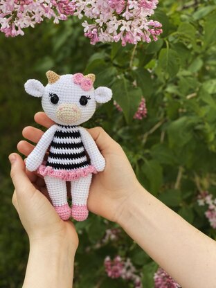 Amigurumi Cow Adele