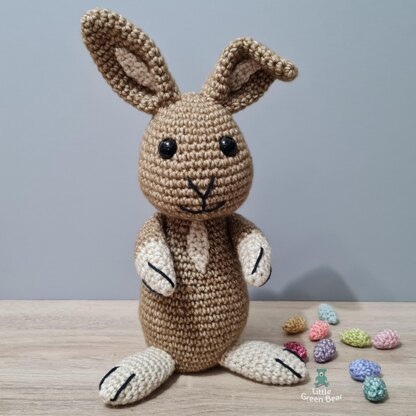 Rodney the Rabbit - US Terminology - Amigurumi