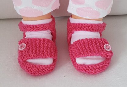 Victoria - 4ply baby sandals