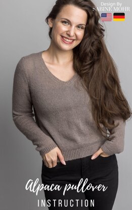 Classic alpaca sweater with V-Neck