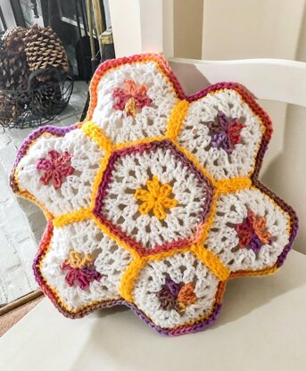 Granny Hexagon Pillow