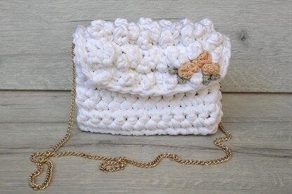 Mini Bag for a Flower Girl