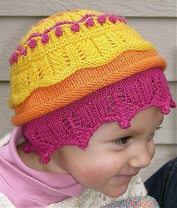 3 tiered Hat with Bobbles