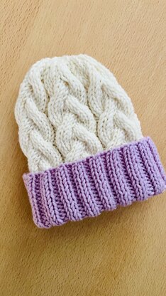 Nysa Bobble Hat