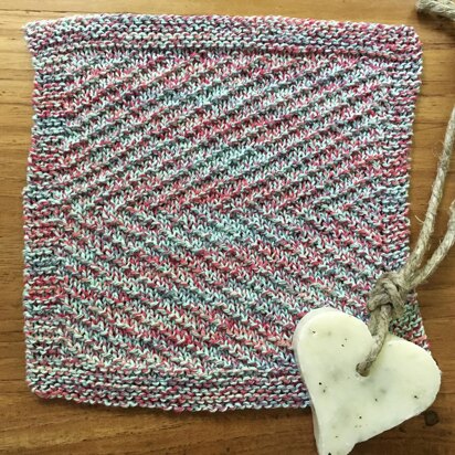 Exploding Lines - knitting pattern