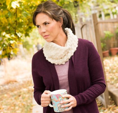 Petite Bobble Cowl