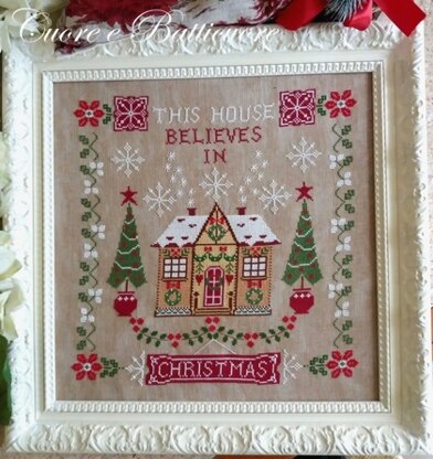 Cuore E Batticuore This House Believes in Christmas Cross Stitch Chart - 2005205 -  Leaflet