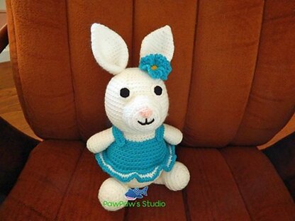 Amigurumi Rabbit Pattern No.42