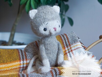 Knitting Pattern Little Kitty toy