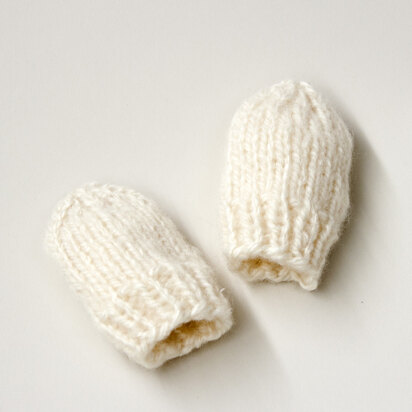 Knit Baby Mitts in Lion Brand Jiffy - L20327
