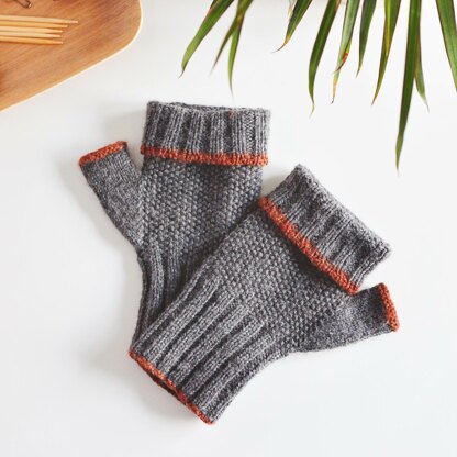 Graine Fingerless Mitts