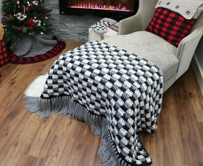 Rustic Farmhouse Plaid Throw