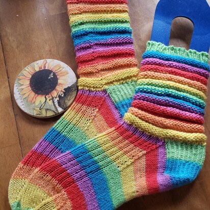 Combination Plate Socks - knitting pattern