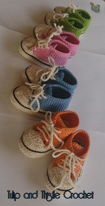 High Top Style Crochet Booties 0-3_3-6 months