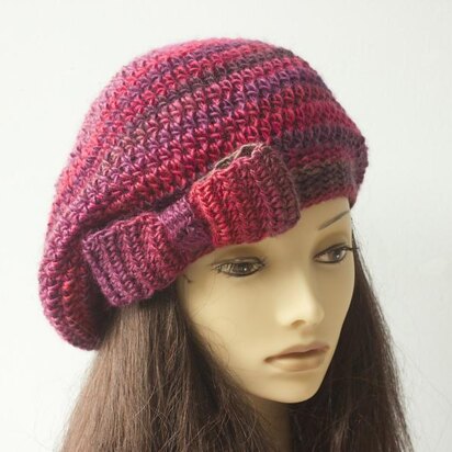 Beret with Bow Crochet Pattern