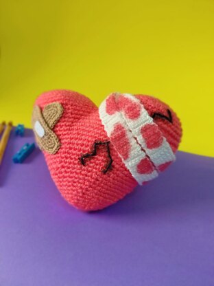 Healing Heart Amigurumi