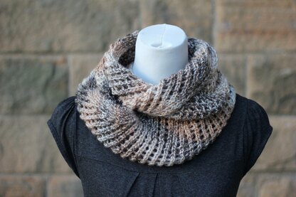 Coffee ripple scarf