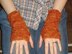 Reversible Cabled Wrist Warmers