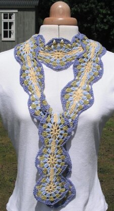 June crochet scarf (continuous granny circles)