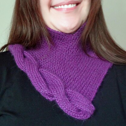 Asymmetric Cable Cowl