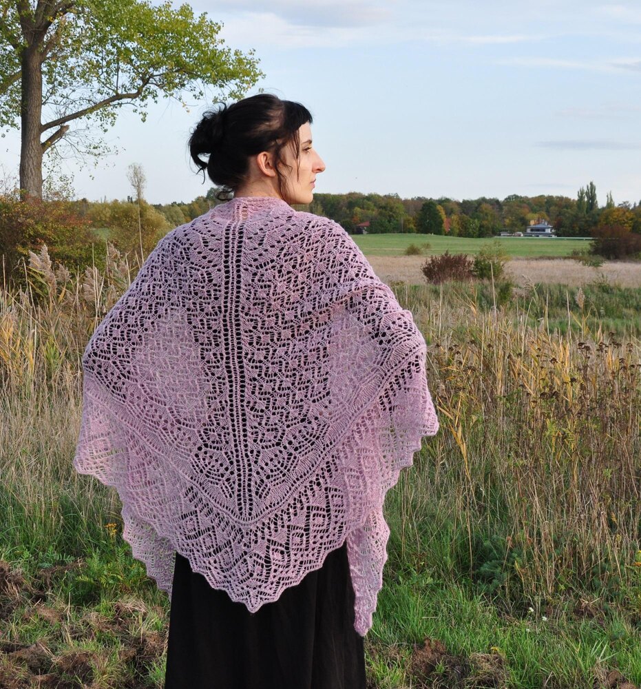 Lacy Shawl in Aunt Lydia's Classic Crochet Thread Size 10 Natural - LC2735, Knitting Patterns