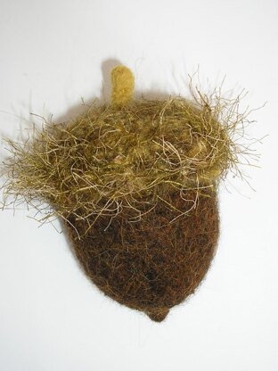 Felted Woolly Acorn & Oak Leaf