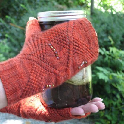 Garden Trellis Trio, Fingerless Gloves