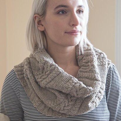 Deep Aran Cowl