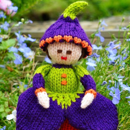 Crocus Flower Doll Knitting Pattern