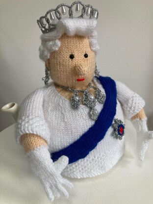 HM Queen Elizabeth II in Tiara