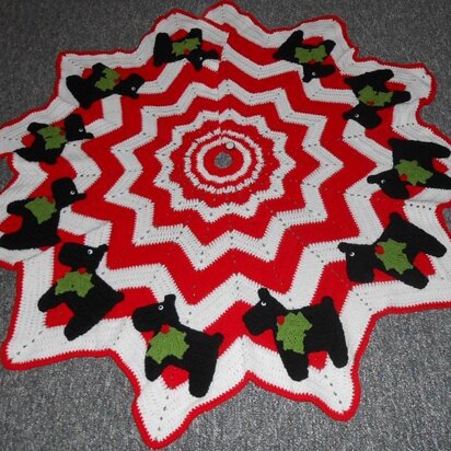 Christmas Scottie Tree Skirt