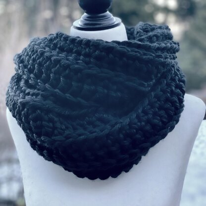 Wingrove Infinity Scarf