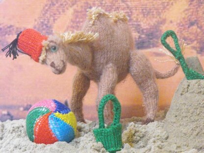 CARMELLA  AND CALLUM  CAMELS TOY KNITTING PATTERN