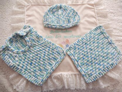 51. Dribble Bib, beanie & Comforter