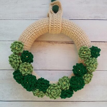 St Patrick's Day Inspired Endless Summer Wreath