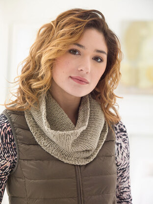 Colwick Cowl in Lion Brand Nature's Choice Organic Cotton- 90586AD