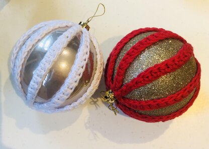 Tartan and stripe Christmas bauble