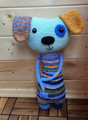 Scrap yarn dog