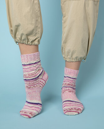 Warming Woven Socks - Free Knitting Pattern in Paintbox Yarns Socks