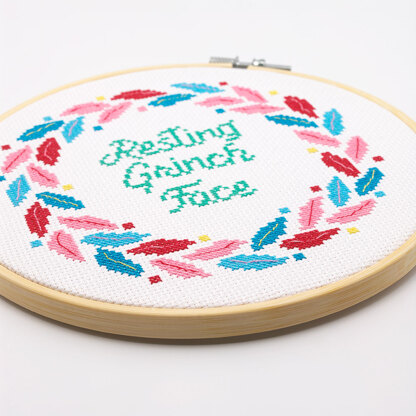 Mint & Make Resting Grinch Face 7" Cross Stitch Kit