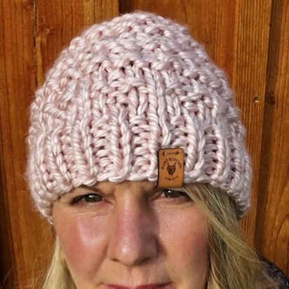 Simple Rose Beanie - knitting pattern