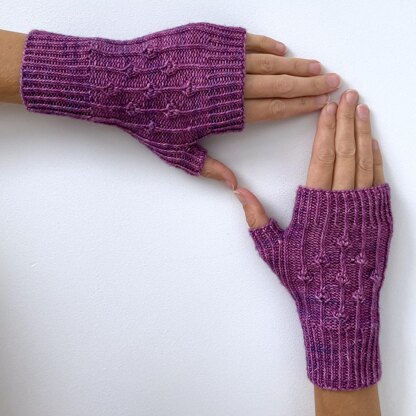 Cyclamen Mitts