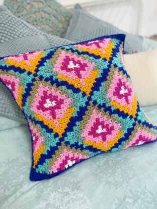 Bargello C2C Cushion